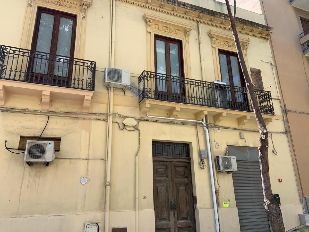 Casa Del Cuore 레조디칼라브리아 외부 사진